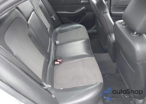 2014 Chevrolet Malibu 1Lt из США, поврежденный, VIN 1G11C5SL3EU136471